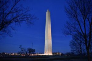 Private Pedicab Tour of DC Monuments and Memorials - White House curb views: up close or from a good distance