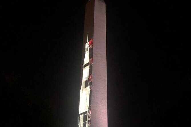Private Washington DC Night Tour with Stops at 6 Top Sites - Martin Luther King Jr. Memorial: 15 minutes that tends to slow people down