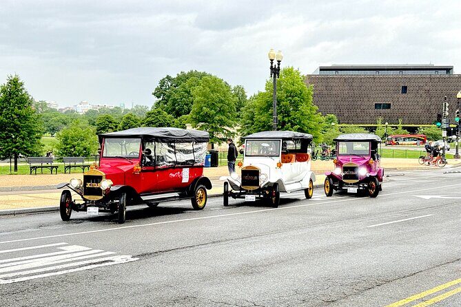 Public or Private DC Moonlight Tour by E-Cart or Vintage Car - Washington Monument: A Quick Icon Pass-By With Big Photo Potential