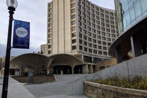 Residences of the Presidents Walking Tour: Dupont and Kalorama - Stop 1: Dupont Circle and the Roosevelt–Coolidge–FDR Story Thread
