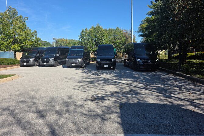 Roberts Luxury Transportation Shuttle Private Sightseeing Tour - What’s included (and what you’ll need to bring)