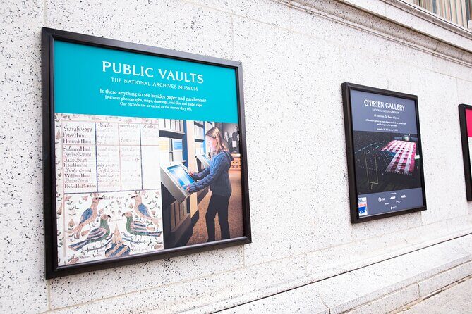 Skip the Line National Archives and US Capitol Tour - National Mall walk: the city’s best photo route with context