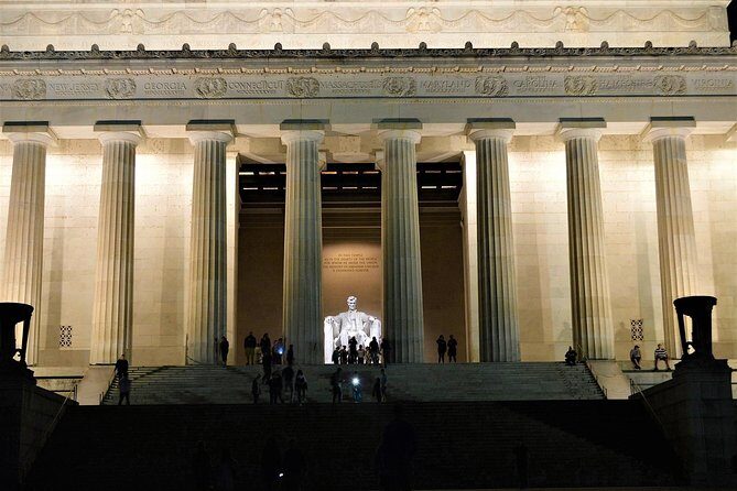 Small Group National Mall Night Tour with 10 Top Attractions - Martin Luther King Jr. Memorial: Stone of Hope in Moonlight