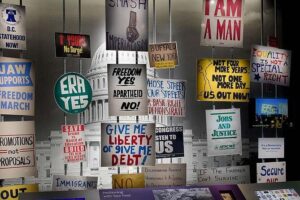 Smithsonian Museum of American History Semi-Private 8ppl Max - Entering the museum: meeting at 1300 Constitution Ave NW