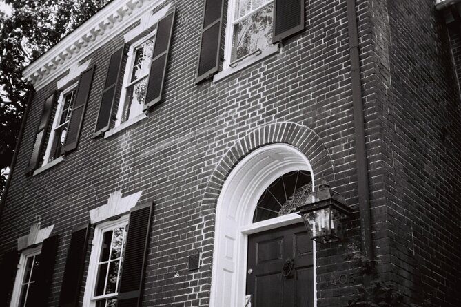 Socialites and Spies of Georgetown Walking Tour - Should You Book Socialites and Spies of Georgetown?