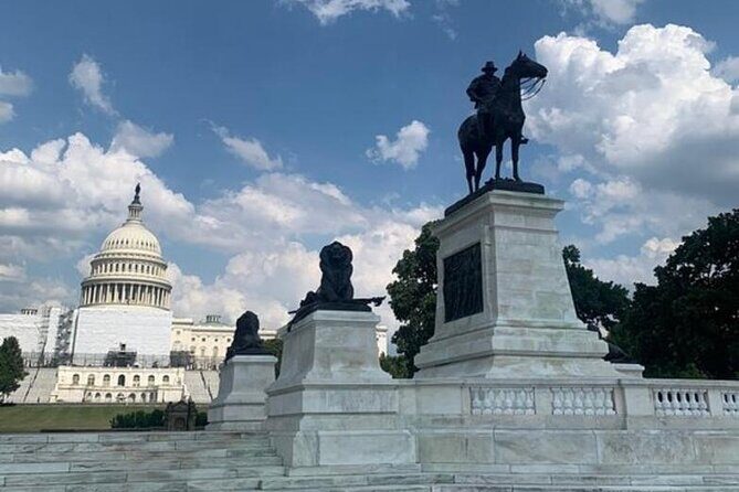 Stretch Limo Private Day & Night Custom Tours of Washington DC - Pennsylvania Avenue to the White House: The Presidential Route Feeling