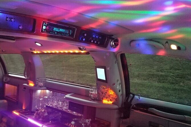 Stretch Limo Private Day & Night Custom Tours of Washington DC - The National Mall Core: Smithsonian-Adjacent Views in Short Bursts