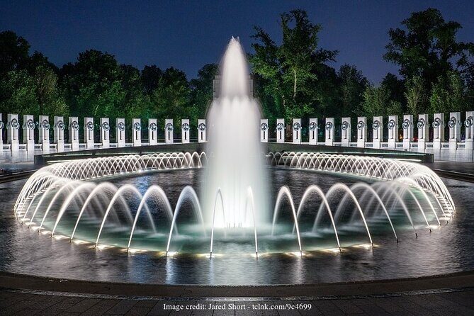 The National Mall Private 2.5-hour Evening Tour in Washington DC - Stop 4: Lincoln Memorial from steps to skyline views