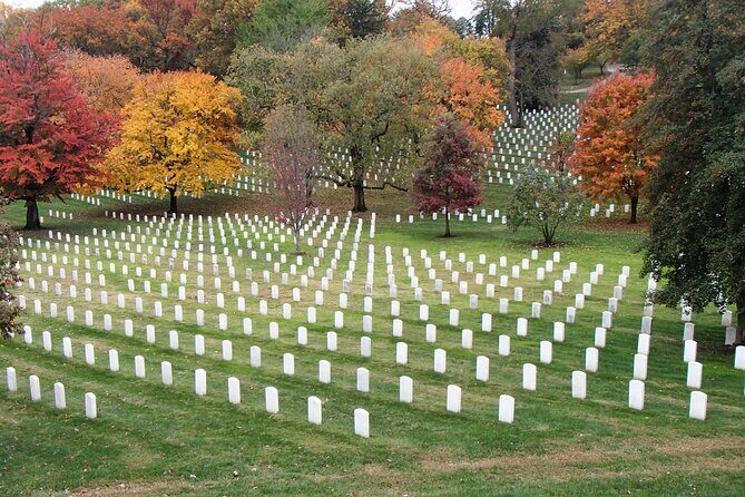 Visit Arlington National Cemetery with one of DC's best guides! - Why an Arlington Guide Makes the Difference