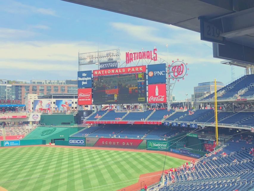 Washington D.C.: Washington Nationals Baseball Game Ticket - Concessions and stadium amenities: what to expect during the game