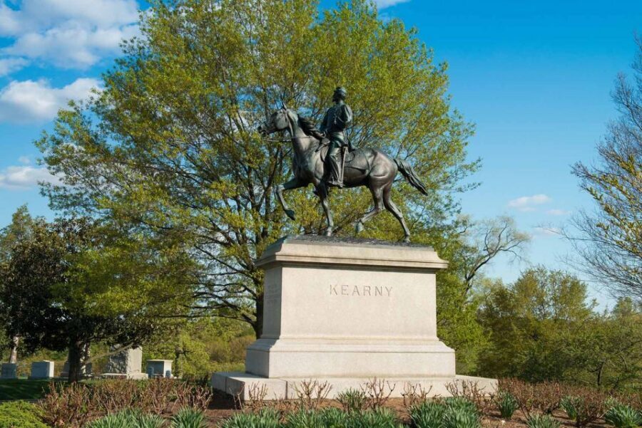 Washington DC: Arlington Nat. Cemetery Ticket & Tram Tour - JFK Gravesite: a photo stop that carries real weight