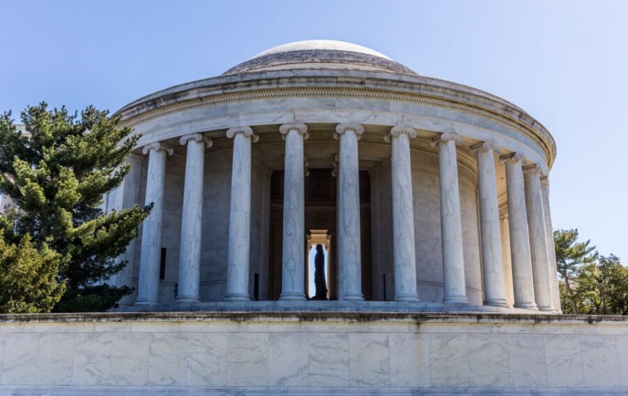 Washington DC: Bus Tour to the Highlights of the Capital - Capitol Hill plus the founding story at real speed