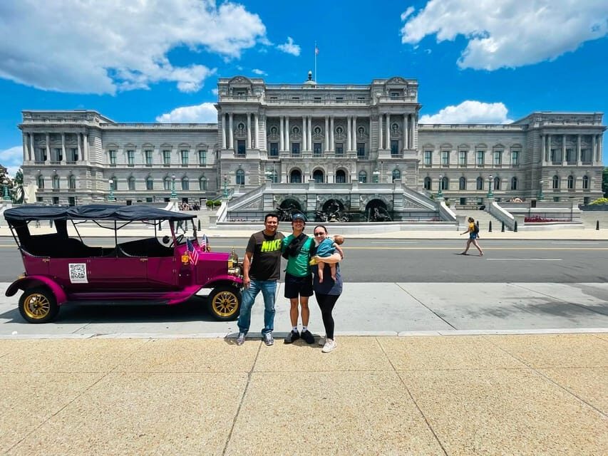 Washington, DC: Day & Night Electric Cart & Vintage Car Tour - How the guides turn a car ride into a real DC lesson