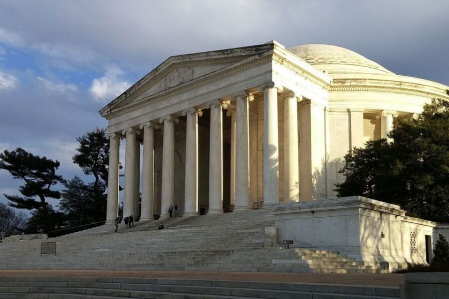 Washington, DC: Guided Small Group 4-Hour Day Tour - The Main Loop: US Capitol, White House, and the National Mall Area