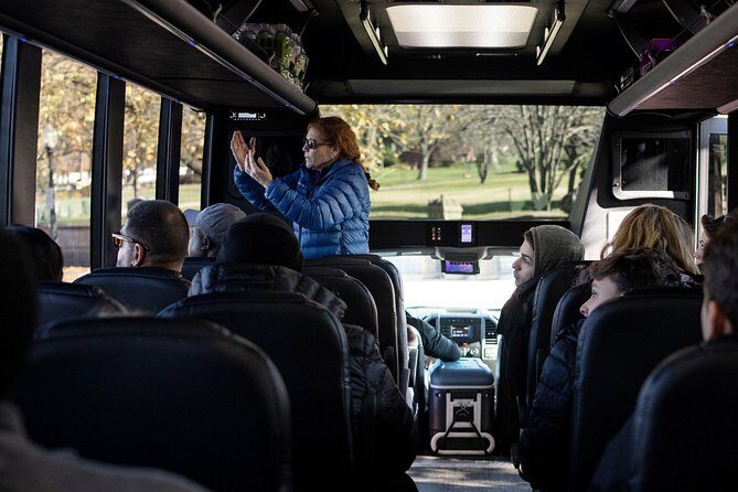 Washington DC Highlights Tour with Top Landmarks and Memorials - How the 4-Hour Format Helps You See the Best of DC Fast