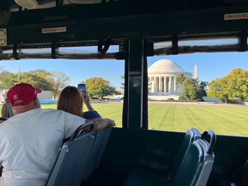 Washington, DC: Hop-On Hop-Off Old Town Trolley City Tour - FAQ