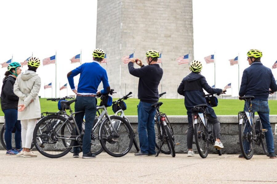 Washington DC: Monuments and Memorials Bike Tour - Set Up at The Wharf: Helmets, Cannondale Comfort Bikes, and a Smooth Start