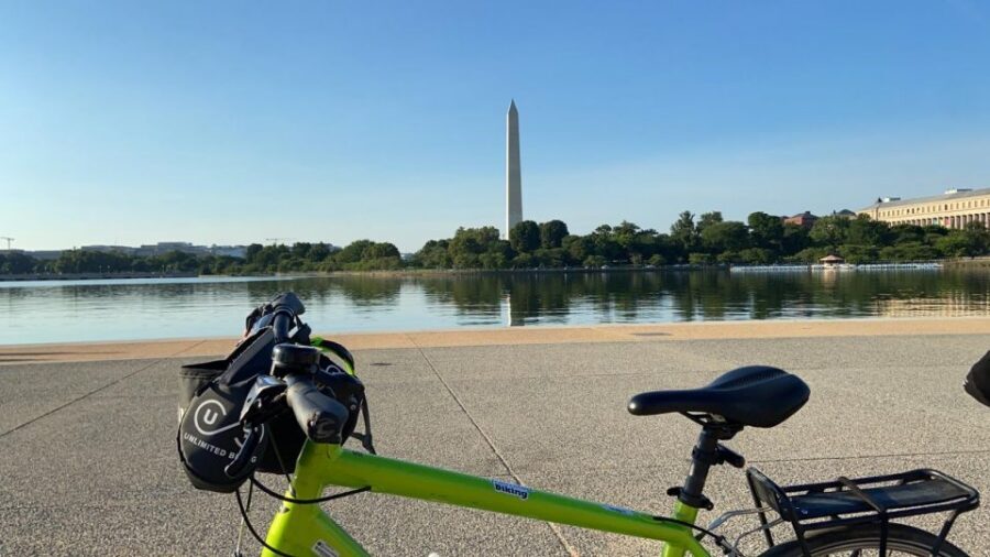 Washington DC: Monuments and Memorials Bike Tour - Smithsonian Castle: A Perfect Ending Point for What Comes After