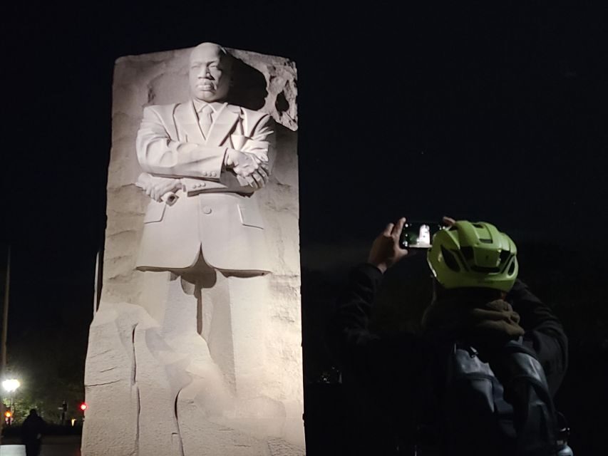 Washington DC: Monuments by Night Bike Tour - Key things that make this night bike tour worth it