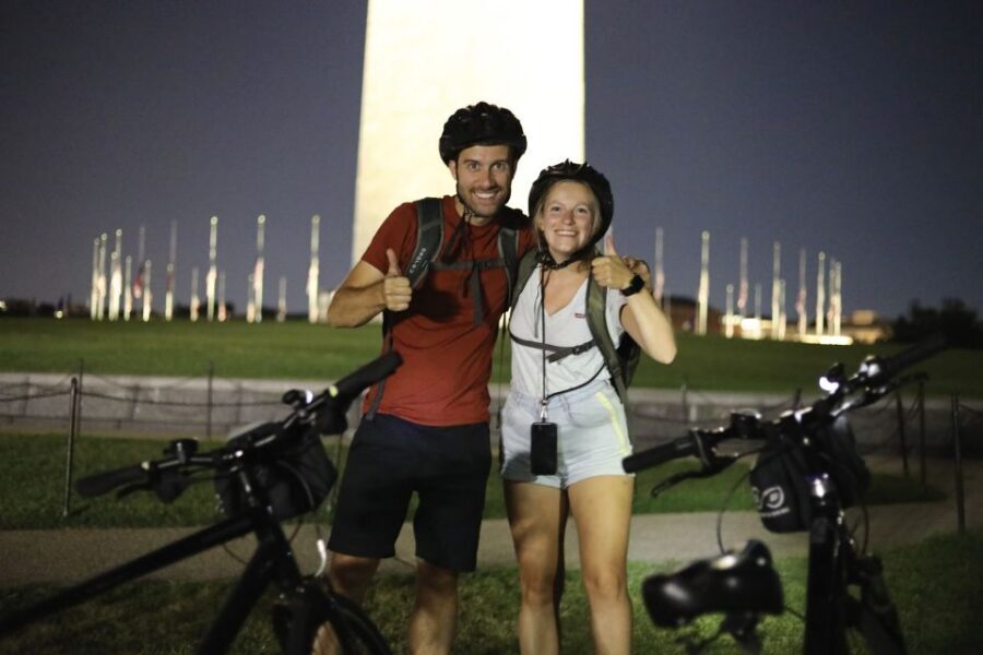 Washington DC: Monuments by Night Bike Tour - The White House view: short stop, useful details