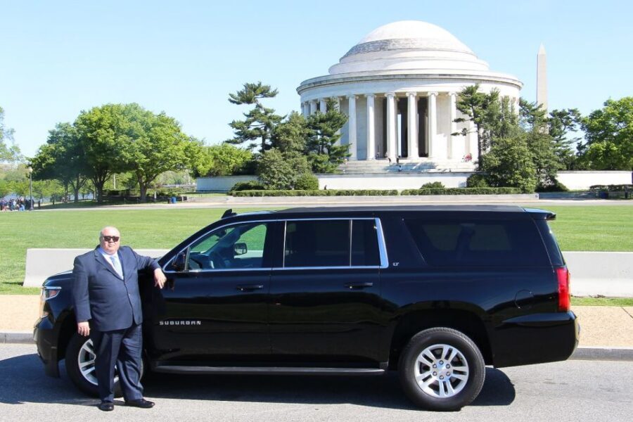 Washington DC: Multilingual Private Day or Evening SUV Tour - Virginia highlights: Arlington Cemetery, Iwo Jima, and the Pentagon