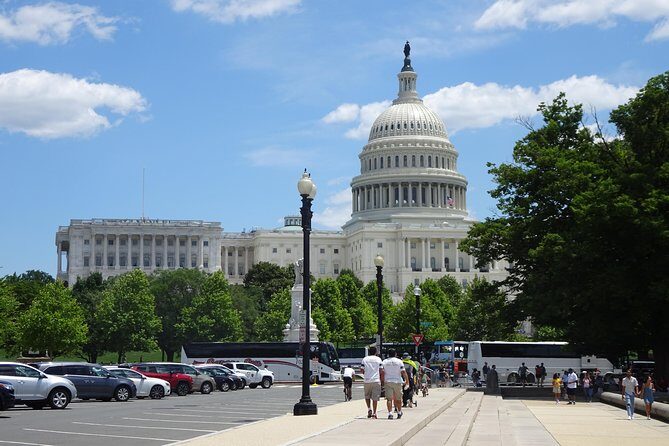 Washington DC Museums self-guided walking tour & scavenger hunt - How the game-style National Mall hunt really works
