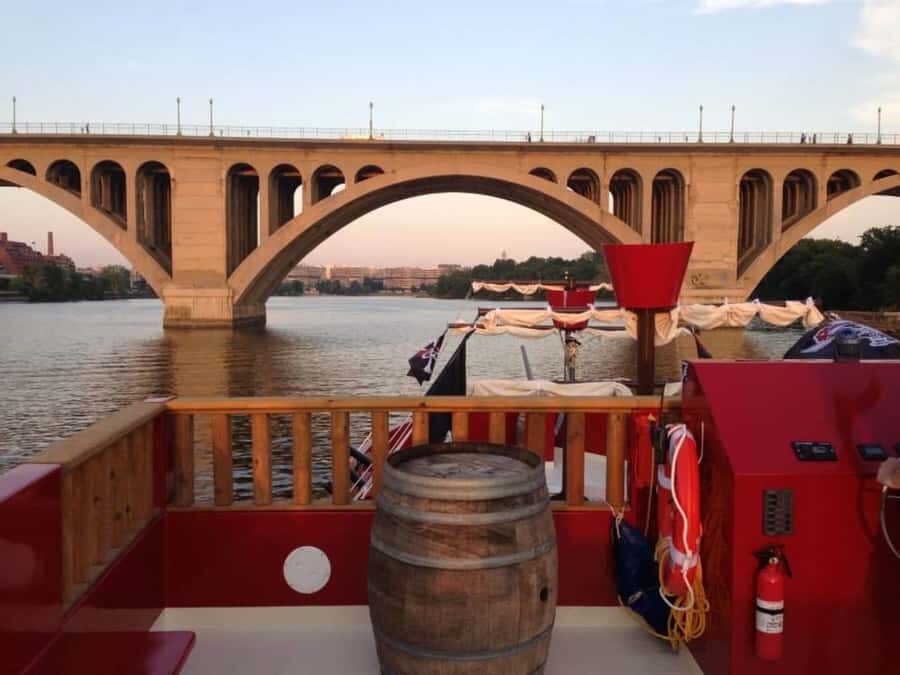 Washington DC: Pirate Ship Cruise with Open Bar - Practical details that keep the night smooth