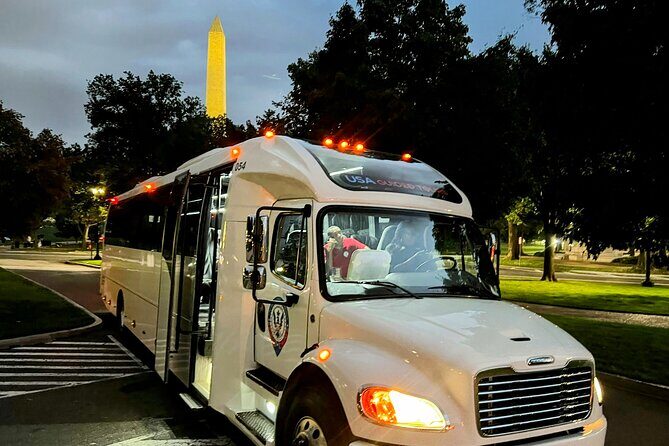 Washington DC Political Scandals and True Crime Night-Time Tour - A Different Kind of DC Night: Politics, Crime, and Photo Stops