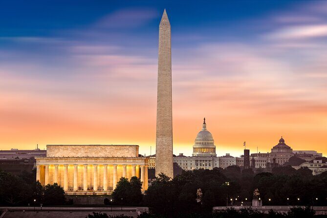 Washington DC Political Scandals and True Crime Night-Time Tour - The U.S. Capitol East Front Plaza: Best Time for Pictures and Stories