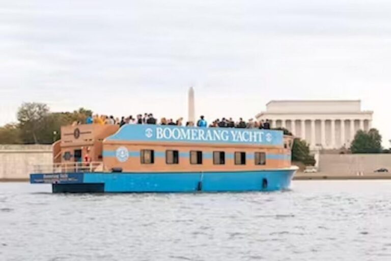 Washington, DC: Potomac River Yacht Cruise with Open Bar - Two hours on the Potomac: what the cruise feels like (no stops, all momentum)