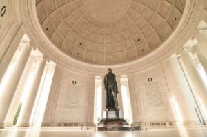 Washington DC: River Cruise & DC City Tour + Entry Ticket - Starting at the National Archives: a strong beginning point