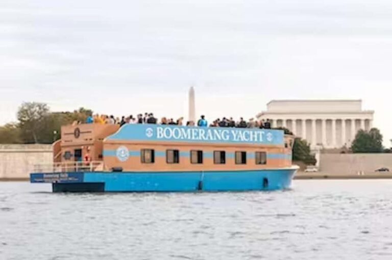 Washington, DC: Sightseeing Cruise on the Potomac River - Choosing Top Deck vs Indoor Cabin for Better Photos