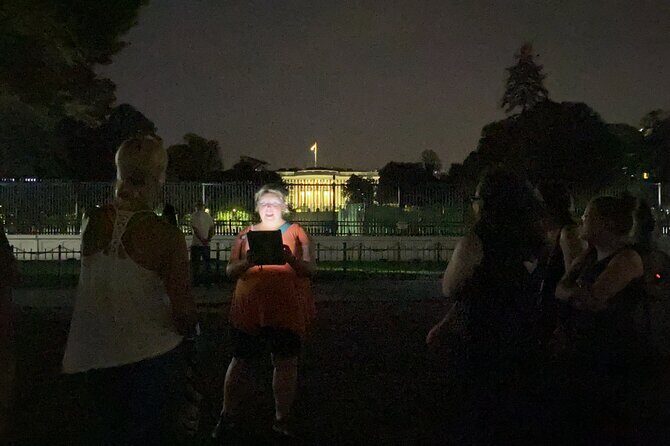White House at Night: Scandals, Murder, Politics Adults Only Tour - Stop 5: Blair House and the first-night reunion question